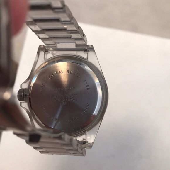 Watch - Picture 3 of 4